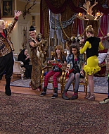 Shake_It_Up_S01E17_1080p_BTD_001559.jpg
