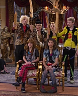 Shake_It_Up_S01E17_1080p_BTD_001572.jpg