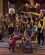 Shake_It_Up_S01E17_1080p_BTD_001578.jpg