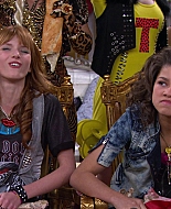 Shake_It_Up_S01E17_1080p_BTD_001595.jpg