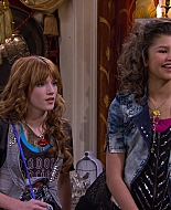 Shake_It_Up_S01E17_1080p_BTD_001921.jpg
