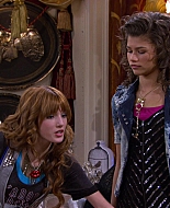Shake_It_Up_S01E17_1080p_BTD_001989.jpg