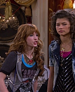 Shake_It_Up_S01E17_1080p_BTD_002022.jpg