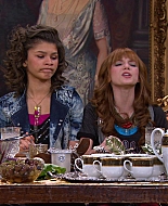 Shake_It_Up_S01E17_1080p_BTD_002344.jpg