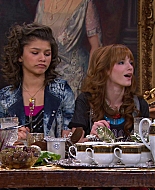 Shake_It_Up_S01E17_1080p_BTD_002347.jpg