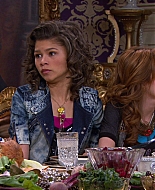Shake_It_Up_S01E17_1080p_BTD_002508.jpg