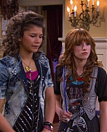 Shake_It_Up_S01E17_1080p_BTD_002625.jpg