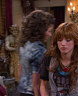 Shake_It_Up_S01E17_1080p_BTD_002737.jpg