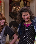 Shake_It_Up_S01E17_1080p_BTD_002784.jpg
