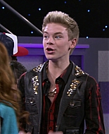 Shake_It_Up_S01E18_1080p_BTD_000164.jpg