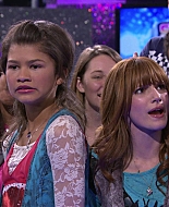 Shake_It_Up_S01E18_1080p_BTD_000216.jpg