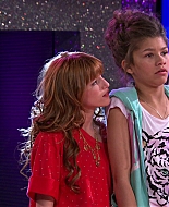 Shake_It_Up_S01E18_1080p_BTD_000996.jpg