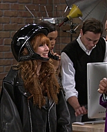 Shake_It_Up_S01E18_1080p_BTD_001309.jpg