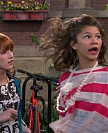 Shake_It_Up_S01E18_1080p_BTD_001777.jpg