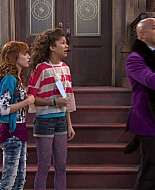 Shake_It_Up_S01E18_1080p_BTD_001789.jpg