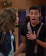 Shake_It_Up_S01E18_1080p_BTD_002174.jpg