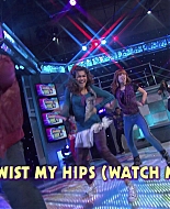 Shake_It_Up_S01E19_1080p_000069.jpg
