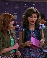 Shake_It_Up_S01E19_1080p_000462.jpg