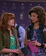 Shake_It_Up_S01E19_1080p_000570.jpg
