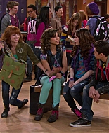 Shake_It_Up_S01E19_1080p_000630.jpg