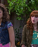 Shake_It_Up_S01E19_1080p_001264.jpg