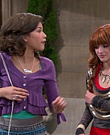 Shake_It_Up_S01E19_1080p_001531.jpg