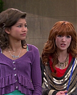Shake_It_Up_S01E19_1080p_001553.jpg