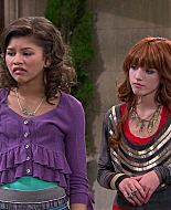 Shake_It_Up_S01E19_1080p_001564.jpg