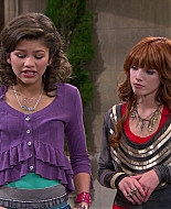 Shake_It_Up_S01E19_1080p_001566.jpg
