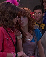 Shake_It_Up_S01E19_1080p_002178.jpg