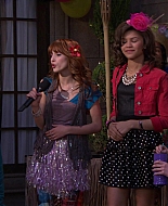 Shake_It_Up_S01E19_1080p_002449.jpg