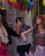 Filename=Shake_It_Up_S01E19_1080p_002540.jpg
Filesize=217KiB
Dimensions=1920x1080
Date added=Apr 17, 2026 Shake_It_Up_S01E19_1080p_002540.jpg