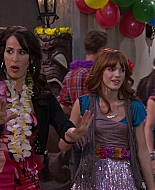 Shake_It_Up_S01E19_1080p_002591.jpg