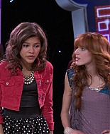 Shake_It_Up_S01E19_1080p_002810.jpg