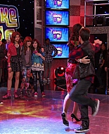 Shake_It_Up_S01E19_1080p_002924.jpg
