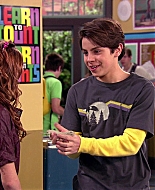Wizards_of_Waverly_Place_S03E20_Maxs_Secret_Girlfriend_1080p_BTD_000119.jpg