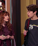 Wizards_of_Waverly_Place_S03E20_Maxs_Secret_Girlfriend_1080p_BTD_000211.jpg