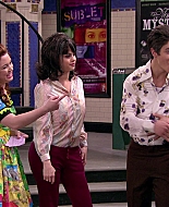 Wizards_of_Waverly_Place_S03E20_Maxs_Secret_Girlfriend_1080p_BTD_001169.jpg
