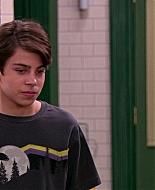 Wizards_of_Waverly_Place_S03E20_Maxs_Secret_Girlfriend_1080p_BTD_001231.jpg