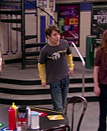 Wizards_of_Waverly_Place_S03E20_Maxs_Secret_Girlfriend_1080p_BTD_001298.jpg