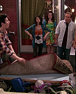 Wizards_of_Waverly_Place_S03E20_Maxs_Secret_Girlfriend_1080p_BTD_002480.jpg