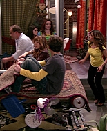 Wizards_of_Waverly_Place_S03E20_Maxs_Secret_Girlfriend_1080p_BTD_002584.jpg