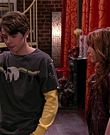 Wizards_of_Waverly_Place_S03E20_Maxs_Secret_Girlfriend_1080p_BTD_002844.jpg