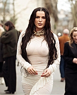 Womenswear_FallWinter_PFW_Outside_BTD_28129.jpg