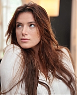 bellathornedaily_28229~22.jpg