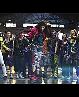 bellathornedaily_Watchme_shakeitup_mv_000025.jpg