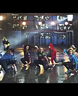 bellathornedaily_Watchme_shakeitup_mv_000125.jpg