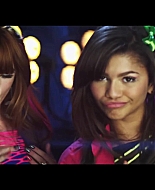 bellathornedaily_Watchme_shakeitup_mv_000147.jpg