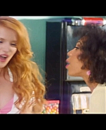 bellathornedaily_callitwhatever_screencaps_000072.jpg