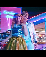 bellathornedaily_callitwhatever_screencaps_000352.jpg